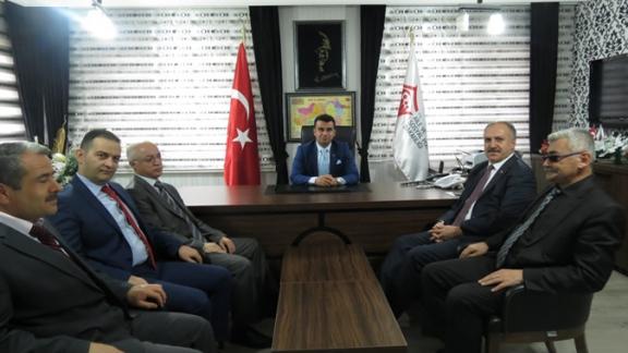 İl Milli Eğitim Müdürümüz Sayın Mustafa ALTINSOY, Aile ve Sosyal Politikalar İl Müdürü Sayın Hasan AYKUT´a iade-i ziyarette bulundu.