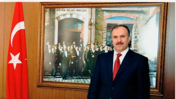 İl Milli Eğitim Müdürümüz Sn. Mustafa ALTINSOY´un 2015-2016 Öğretim yılı I.Yarıyıl Mesajı