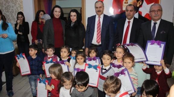 İl Milli Eğitim Müdürümüz Sn. Mustafa Altınsoy, Halide Edip Adıvar Anaokulu Velilerinin,Yardım Kampanyası Etkinliğine Katıldı.