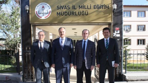 Erzurum Atatürk Üniversitesi Öğretim Üyesi Doç. Dr. Osman Samancı, Milli Eğitim Müdürümüz Mustafa Altınsoyu ziyaret etti.