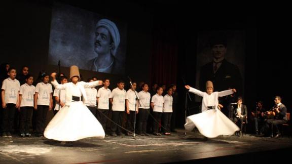 1-7 Mayıs Yunus Emre Kültür ve Sanat Haftası dolayısıyla program düzenledi.