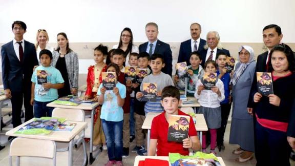 İlköğretim Haftası etkinliği ve Kavak Zeki-Seyfi Şahin Ortaokulu´nun açılışı gerçekleştirildi.
