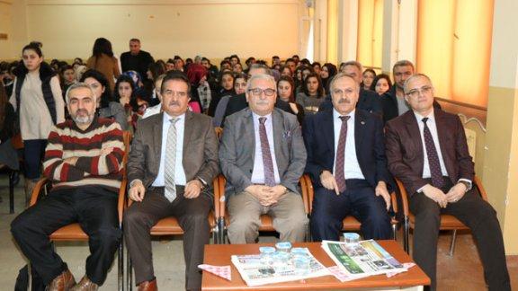 Şehit Üsteğmen Cemalettin Yılmaz Mesleki ve Teknik Anadolu Lisesi (MTAL), 10 Ocak Çalışan Gazeteciler Günü Dolayısıyla program düzenledi.