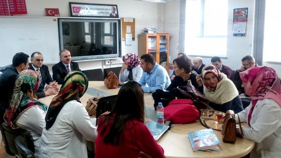 Milli Eğitim Müdürümüz Mustafa Altınsoy, Milli Eğitim Şube Müdürümüz Ayhan Bülbül ile birlikte okul ziyaretlerinde bulundu.