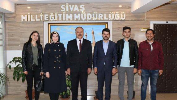 AK Parti Sivas İl Gençlik Kolları Başkanı Ahmet Duman ve yönetim kurulu, Milli Eğitim Müdürümüz Mustafa Altınsoyu ziyaret etti. 