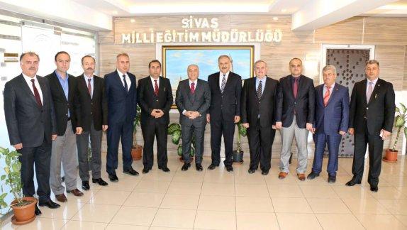 Milli Eğitim Bakanlığı (MEB) Müsteşar Yardımcısı Yusuf Büyük, Milli Eğitim Müdürümüz Mustafa Altınsoyu ziyaret etti.