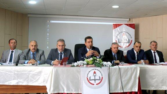 2018-2019 Eğitim-Öğretim yılı Okul Müdürleri Sene Başı Planlama Toplantısı Sivas Valisi Davut Gül başkanlığında yapıldı.
