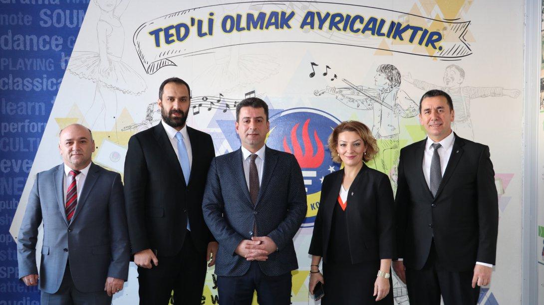Milli Eğitim Müdürümüz Ebubekir Sıddık Savaşçı TED Sivas Kolejini Ziyaret Etti.