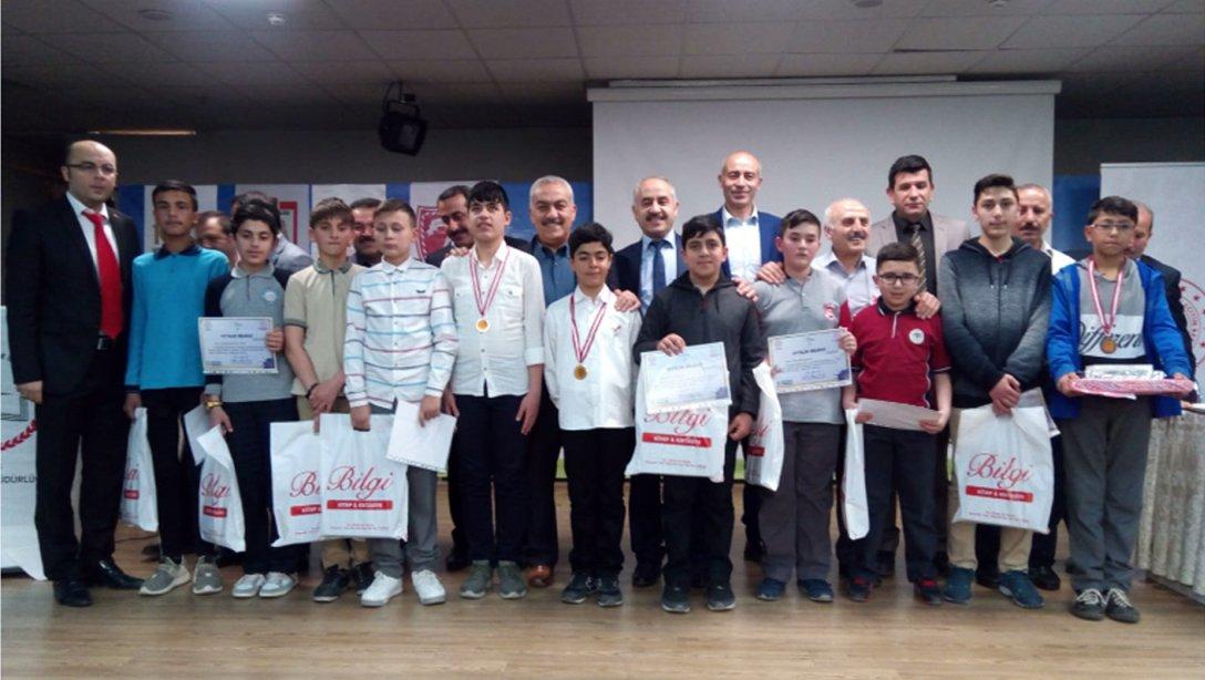 Liseler ve Ortaokullar Arası Genç Sada Kur'an-ı Kerim'i Güzel Okuma Yarışması Düzenlendi.