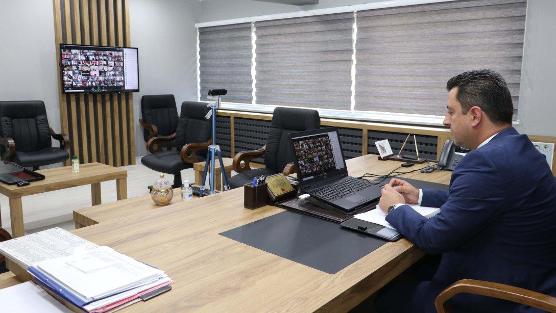 Milli Eğitim Bakan Yardımcısı Mustafa Safran, 81 İlin Milli Eğitim Müdürleri İle Video Konferans Sistemi (VKS) Üzerinden Toplantı Yaptı.