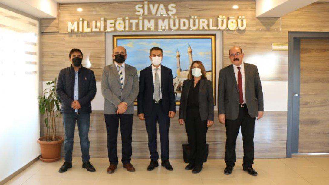 Eğitim-Sen Sivas Şube Başkanı İbrahim Kılıç ve Yürütme Kurulu Üyeleri, Millî Eğitim Müdürümüz Ergüven Aslan'a Hayırlı Olsun Ziyaretinde Bulundu.