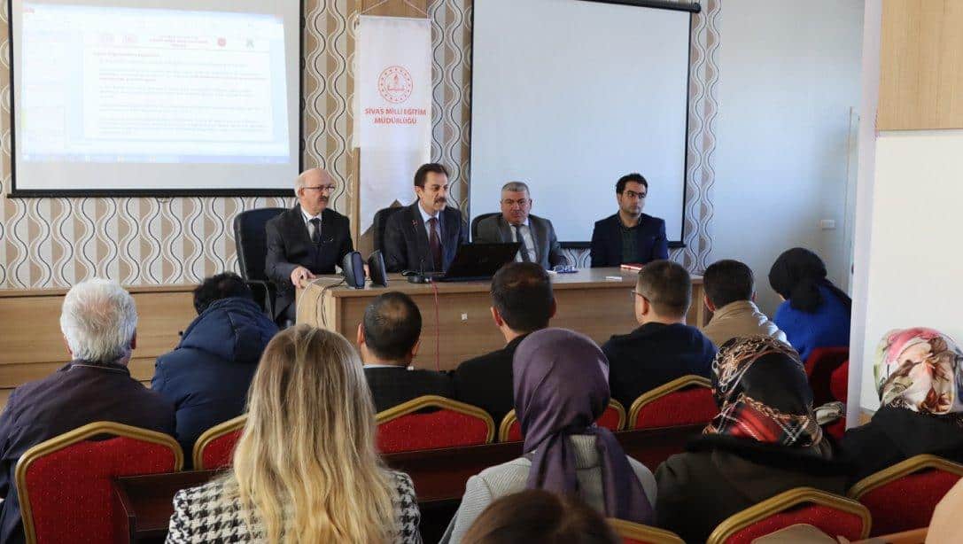 Sivas'ta ÇEDES Projesi kapsamında değerler eğitimi alanında yürütülecek çalışmalar, planlama ve koordinasyon toplantısında masaya yatırıldı.