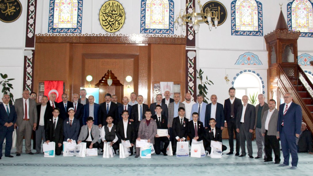 MEB Din Öğretimi Genel Müdürlüğünce düzenlenen Genç Hatipler Hutbe Okuma Yarışması 2. Bölge Finali, Sivas'ta gerçekleştirildi.