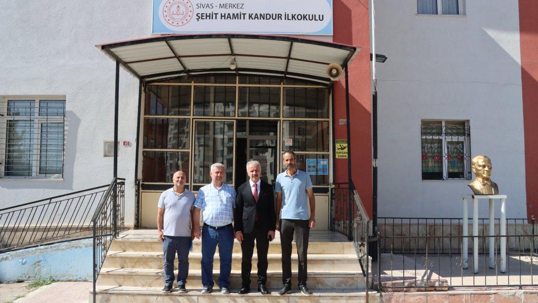 Millî Eğitim Müdürümüz Necati Yener, Şehit Hamit Kandur İlkokulunu ziyaret etti.