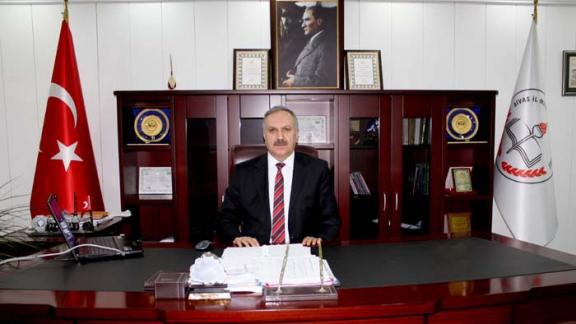 Milli Eğitim Müdürümüz Mustafa Altınsoy´un yeni yıl mesajı.