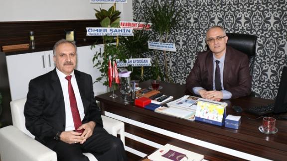 Milli Eğitim Müdürümüz Mustafa Altınsoy, BİK Sivas Şube Müdürü Sabri Karakayayı ziyaret etti.