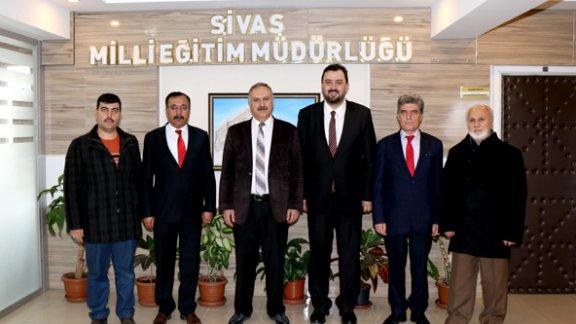 Sivas Kent Konseyi Yönetim Kurulu Milli Eğitim Müdürümüz Mustafa Altınsoy´u ziyaret etti.