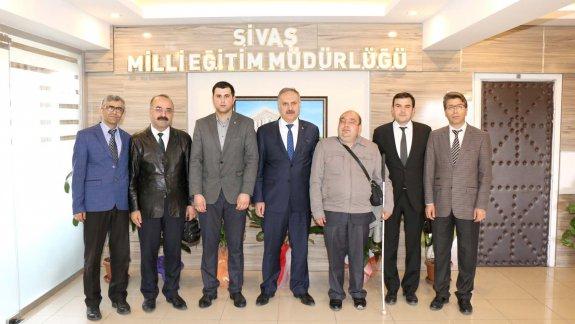 Memur-Sen Sivas Şubesi Engelliler Komisyonu Başkanı Selman Devecioğlu ve Yönetim Kurulu üyeleri Milli Eğitim Müdürümüz Mustafa Altınsoyu ziyaret etti. 