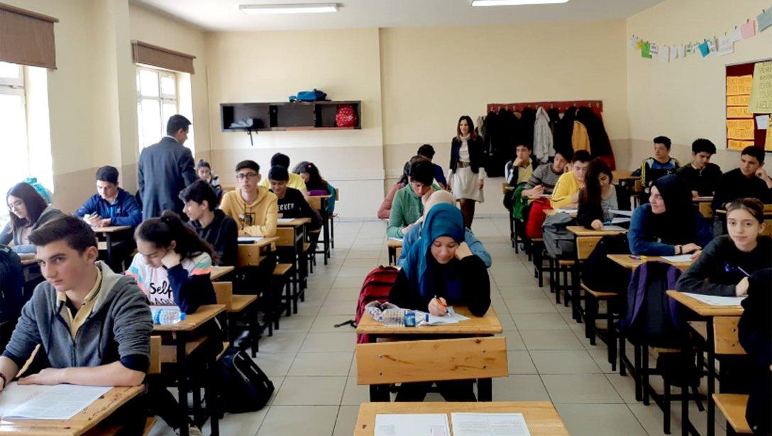 9. Sınıflara Yönelik Tarih ve Türk Dili ve Edebiyatı Dersleri İl Geneli Ortak Sınavları, Başarılı Bir Şekilde Gerçekleştirildi. 
