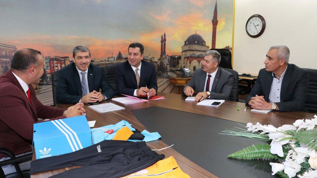Sportif Yetenek Taraması ve Spora Yönlendirme Projesi Sivas'ta Uygulamaya Geçiyor.