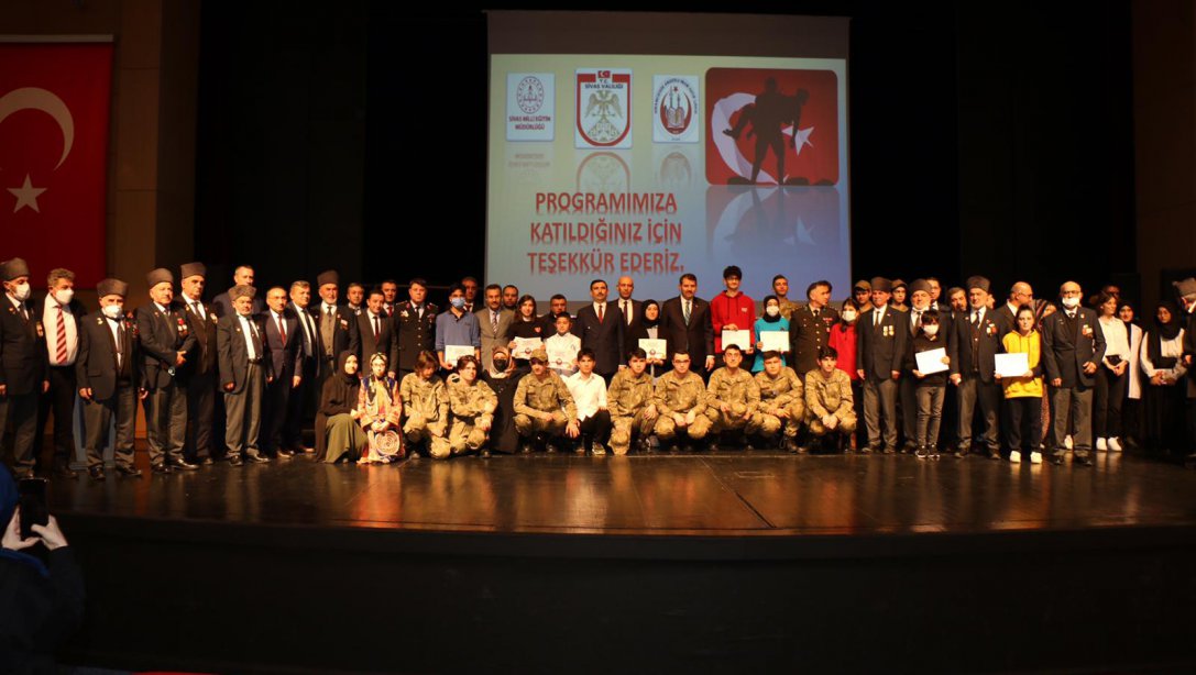 18 Mart Çanakkale Zaferi ve Şehitleri Anma Günü dolayısıyla program düzenlendi.