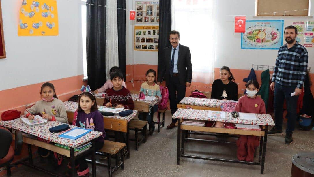 Millî Eğitim Müdürümüz Ergüven Aslan, Köklüce İlkokulu ile Uzuntepe İlkokulu ve Ortaokulunu ziyaret etti.