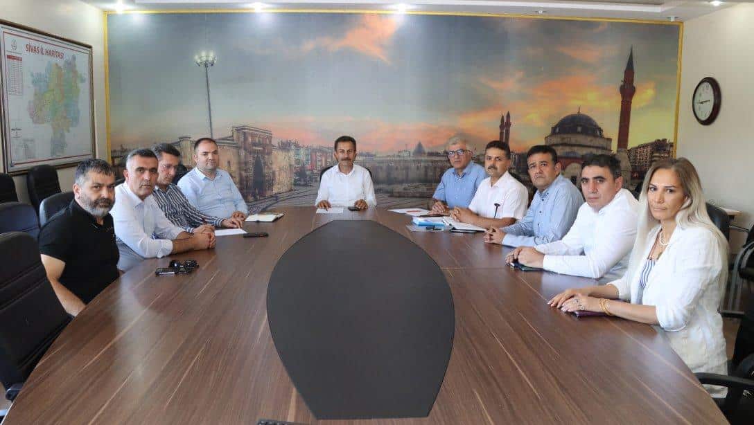 Sivas'ta 2023-2024 Eğitim-Öğretim Yılı planlamaları İl Eğitim Bölgesi Koordinatör Müdürleri Kurulu toplantısında ele alındı.