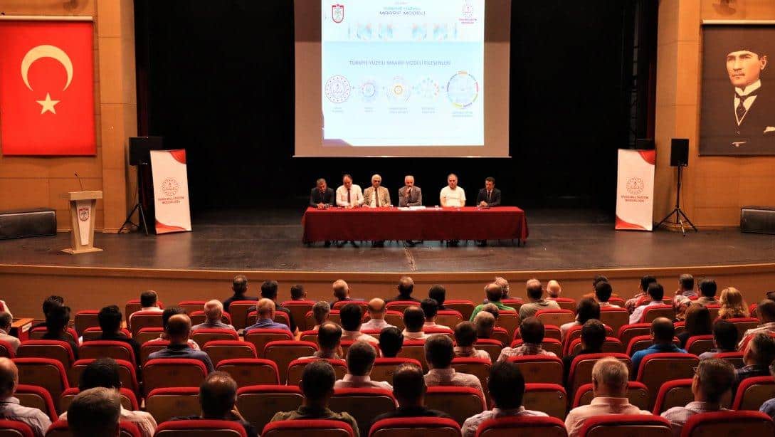 2023-2024 Eğitim-Öğretim Yılı 2. Dönem Sonu Değerlendirme Toplantısı, Millî Eğitim Müdürümüz Necati Yener başkanlığında gerçekleştirildi. 