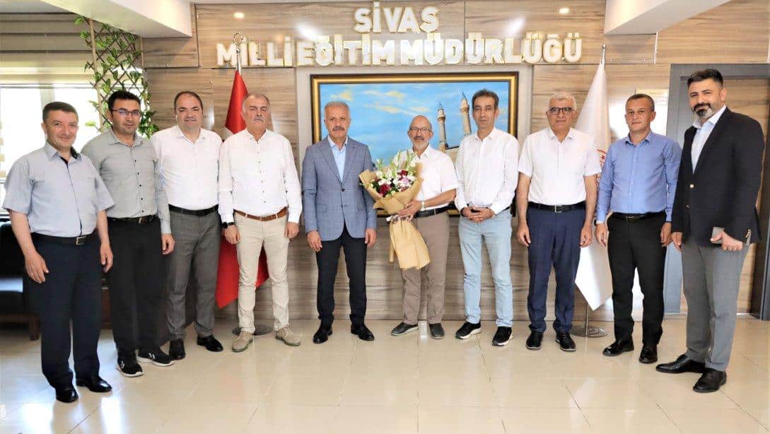 Millî Eğitim Müdürümüz Necati Yener, zorunlu yer değişikliği kapsamında Samsun'un Ladik ilçesine atanan Şube Müdürümüz Mehmet Uysal'a emek ve hizmetlerinden dolayı teşekkür etti.
